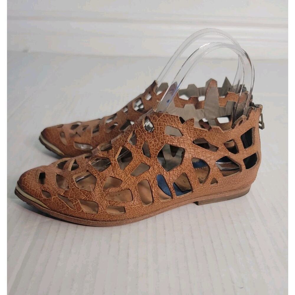 Area Forte Leather Cutout Shoes/Fisherman Sandals sz 36 Bohemian Festival